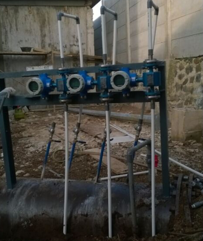 Счетчик- расходомер горячих продаж Electro магнитный используемый для сделанных воды и нечистот в Китае